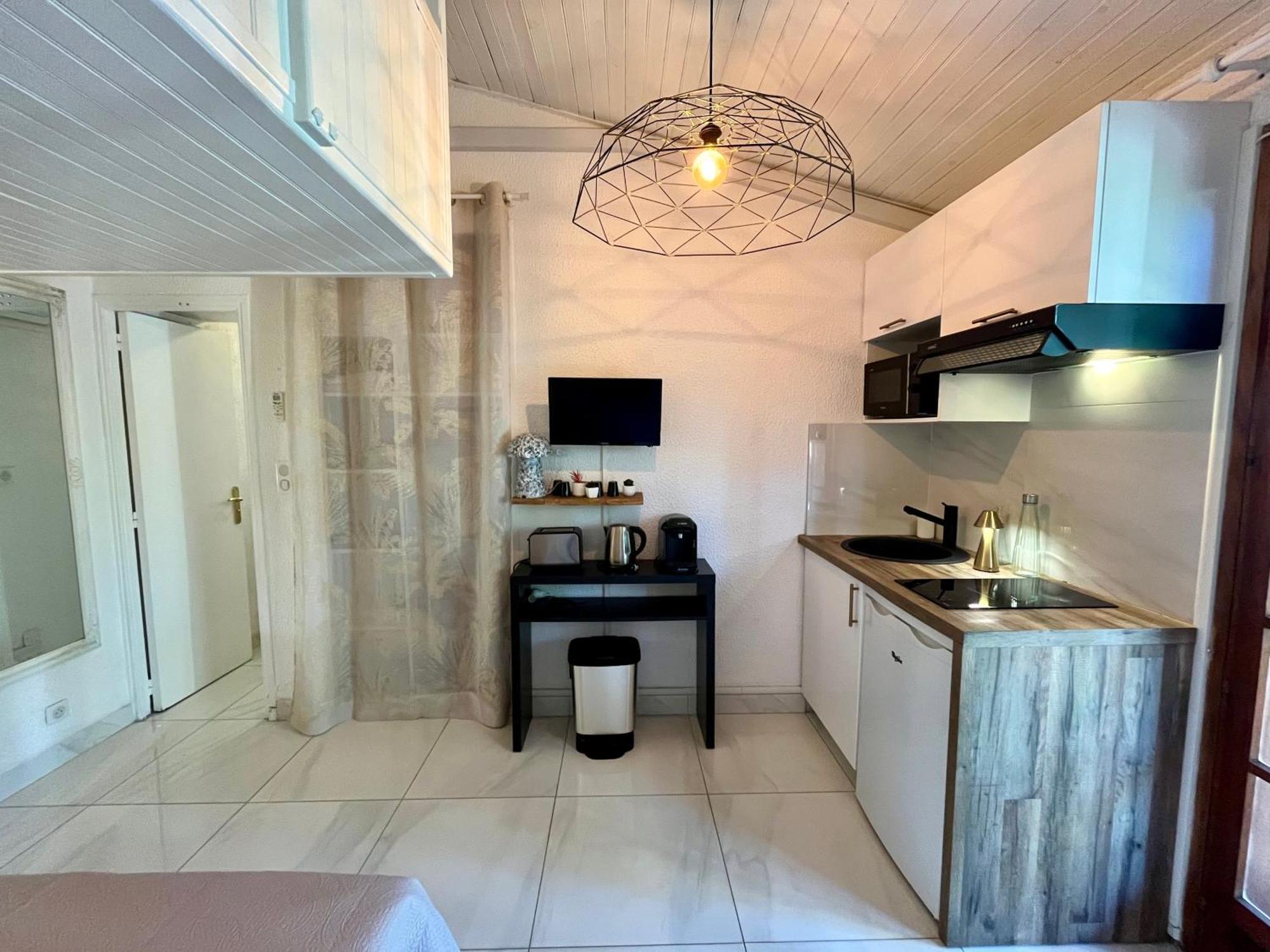 Joli Studio Maisonnette A 100M De La Plage Porticcio  Exteriör bild